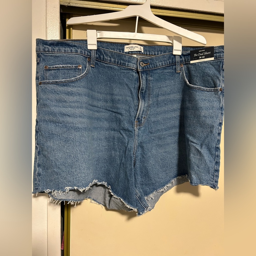 Abercrombie & Fitch jean shorts 36/22